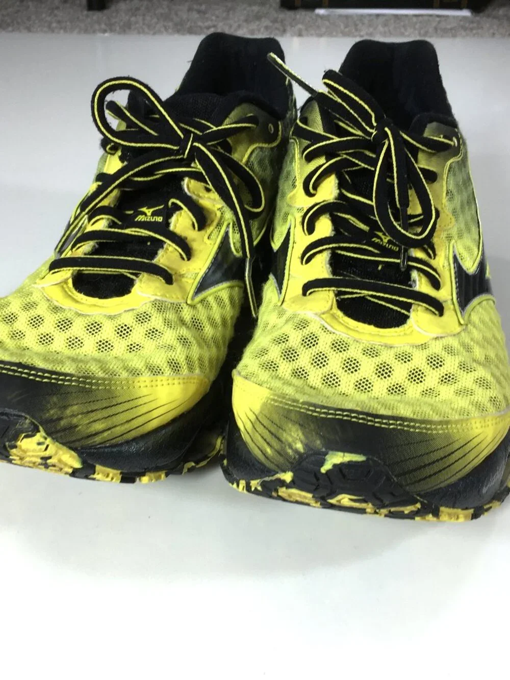 Mizuno Wave Prophecy 4 Running Shoes Mens Size 9 Black Yellow J1GC150012